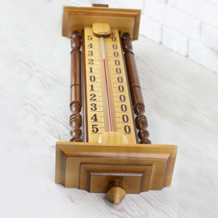 Термометр фасадный Усадьба (дерево)