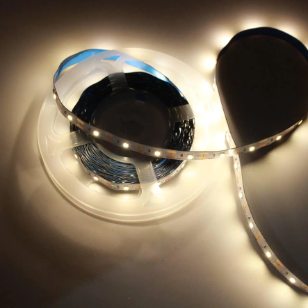 Лента LED 5м от USB, тёплый белый