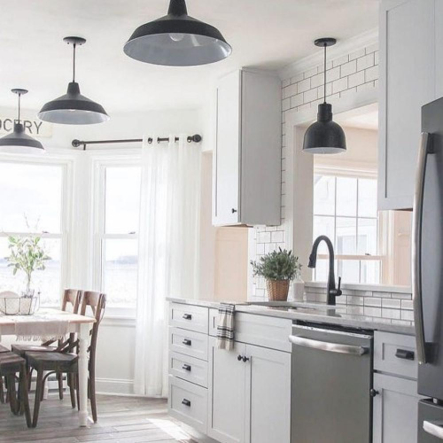 Лампа светодиодная Feron LB-918 18W 6500K E27 220V A65