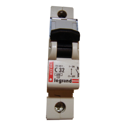 Автоматический выключатель Legrand DX 1п/32а-1м (Тип С) 6кА 03389 - 1