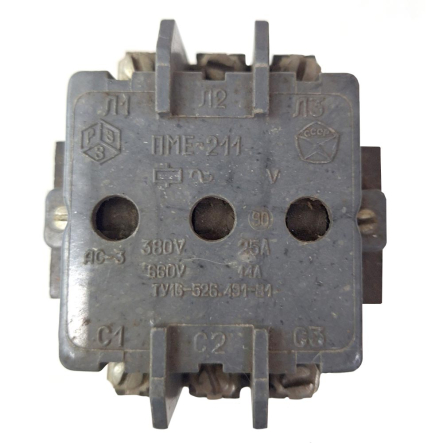 Магнитный пускатель ПМЕ-211, 220В