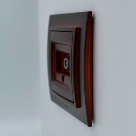 Розетка телевизионная концевая EL-BI Zena (механизм), орех, 609-012900-273