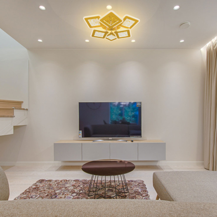 Люстра VALESO V K39977-6 GD с пультом