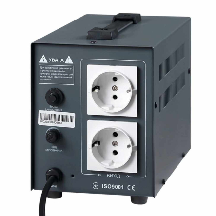 Стабилизатор напряжения Gemix GMX-1000, 700 Вт, релейный цифровой