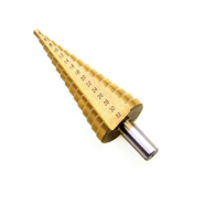 Свердло ступінчасте 4-32 мм Sturmax 1055M-S4-32