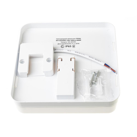 Светодиодный светильник AVT, 24W, 5000К, IP65, накладной квадратный, Silver, Pure White, 1020698