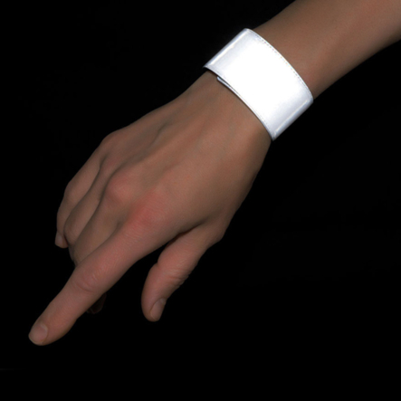 Светоотражающий браслет ВЕЛС 300*30мм, белый
