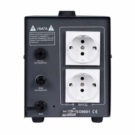 Стабилизатор напряжения Gemix GDX-1000, 700Вт, релейный цифровой 