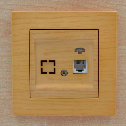 Розетка телефонная EL-BI Zena цифровая (механизм) клен/береза, 609-012700-221