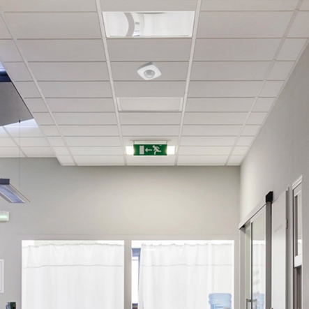 Датчик движения Ardero SEN53, 2000W, 20m, 360° (инфракрасный), белый