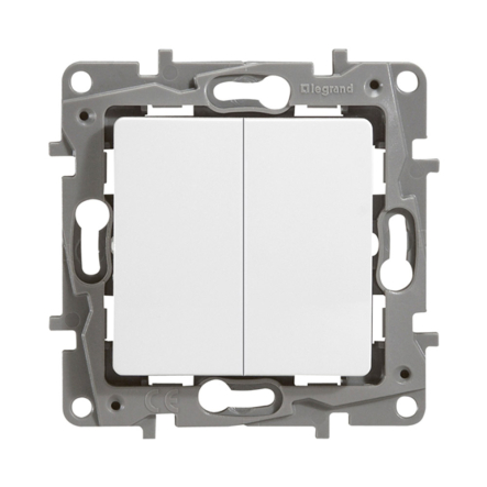 Вимикач двухклавішний прохідний Legrand Etika, 672212, білий - 1