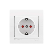 Розетка Lezard DERIY с защитой от детей, белая, 702-0202-124