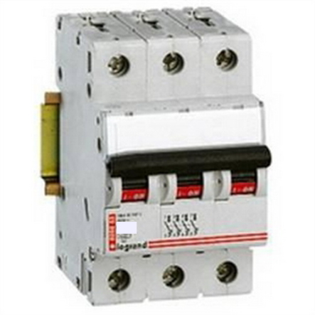 Автоматический выключатель Legrand LR 3п 125А (тип D) 006662 - 1